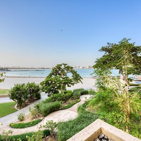 Lively 1 Bedroom At Al Nabat Shoreline 8 Palm Jumeirah By Deluxe Holiday Homes Dubai Exterior foto